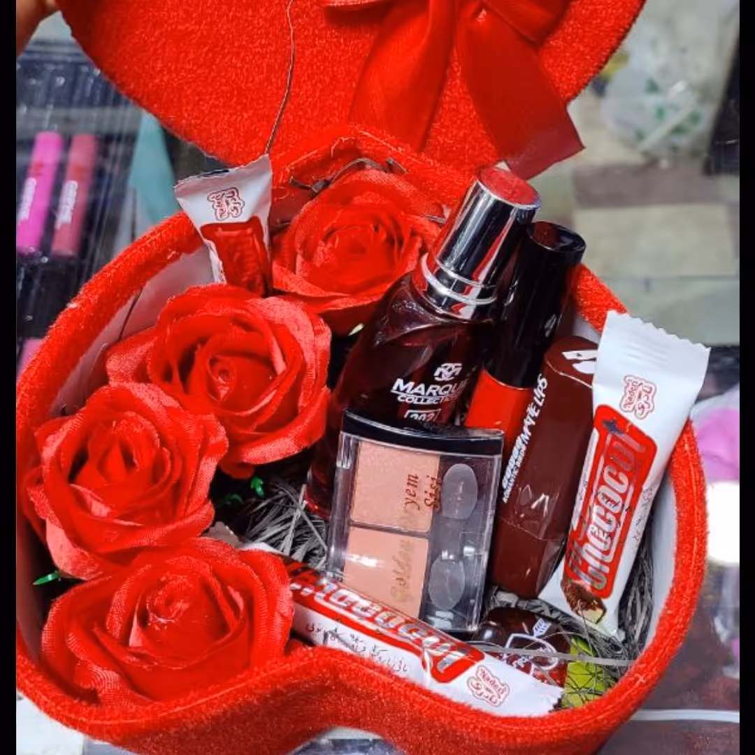 پک  کادویی قرمز دلبر