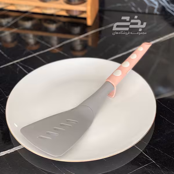 کاردک خالدار