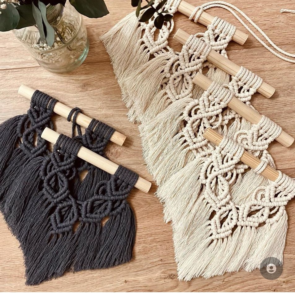 آویز مکرومه مدل گل