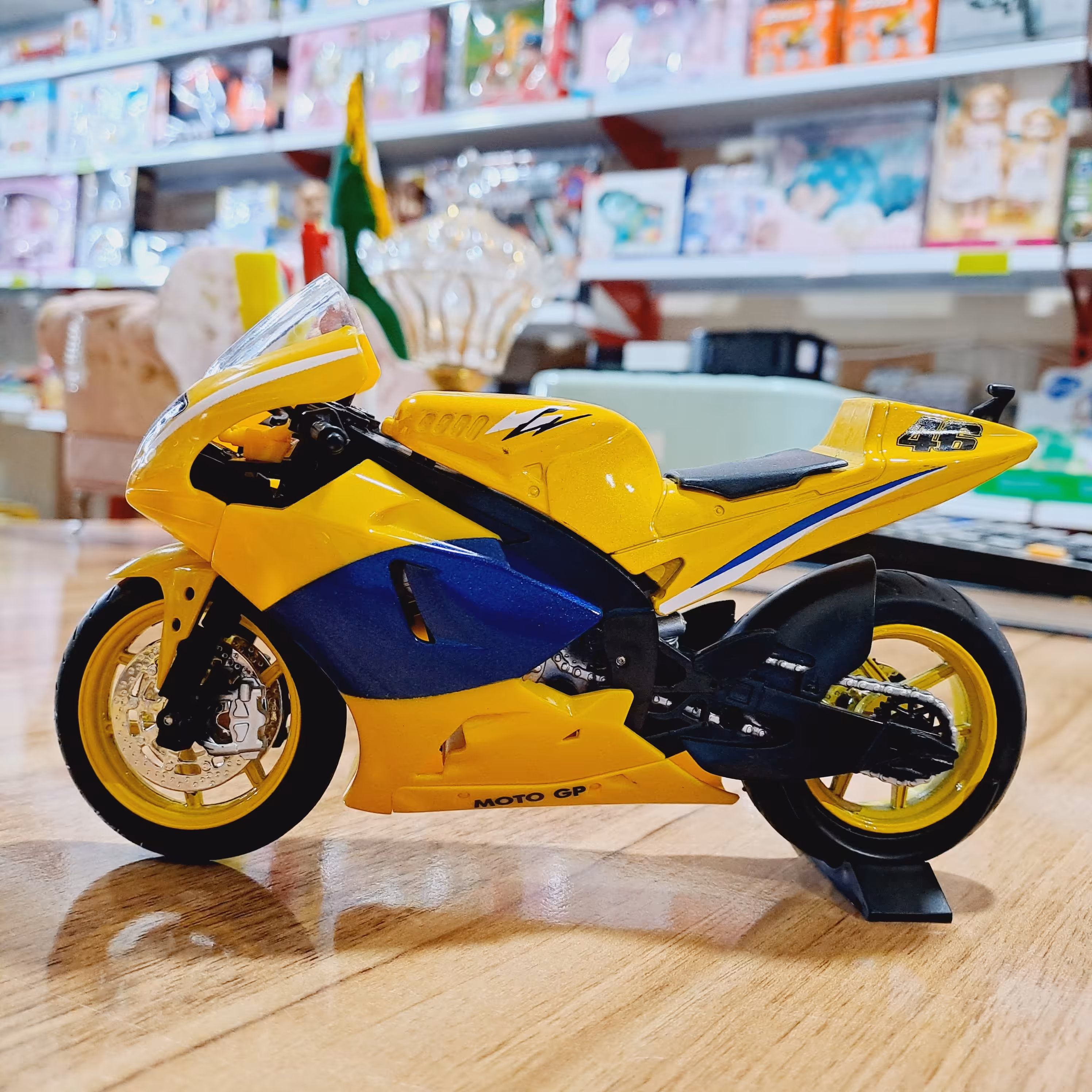 اسباب بازی موتور فلزی جعبه ای بزرگ 