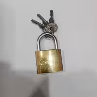 قفل آویز سایز 38 طلایی