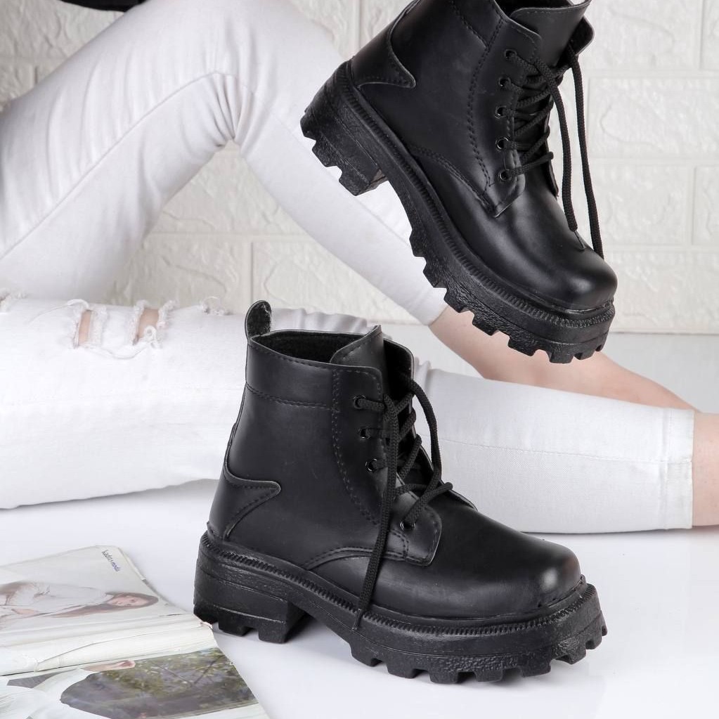 نیم بوت زنانه نیم بوت جدید زنانه پوتین زنانه ارسال رایگان