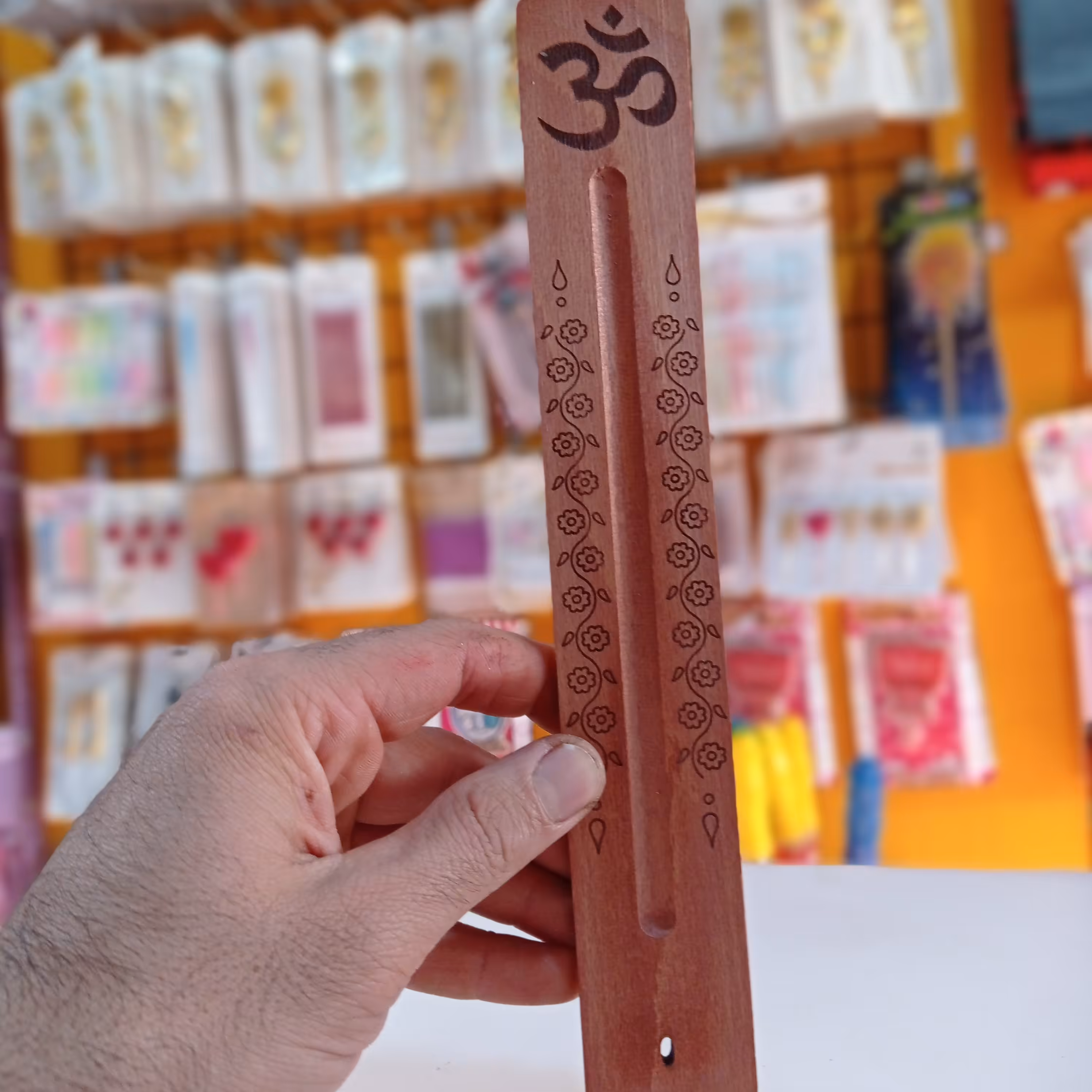 جای عود طرح دار چوبی 