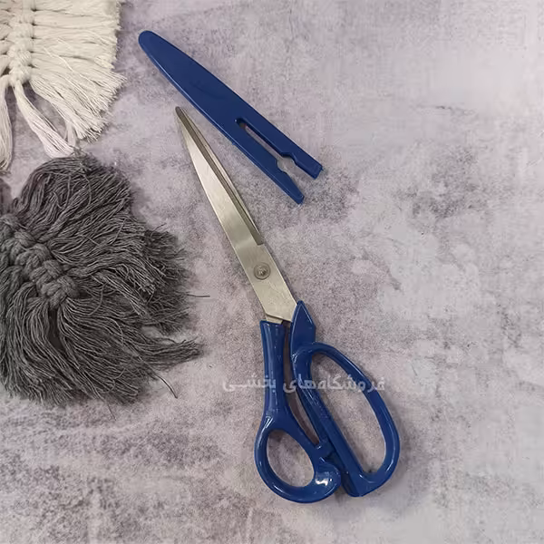 قیچی غلاف دار چند کاره