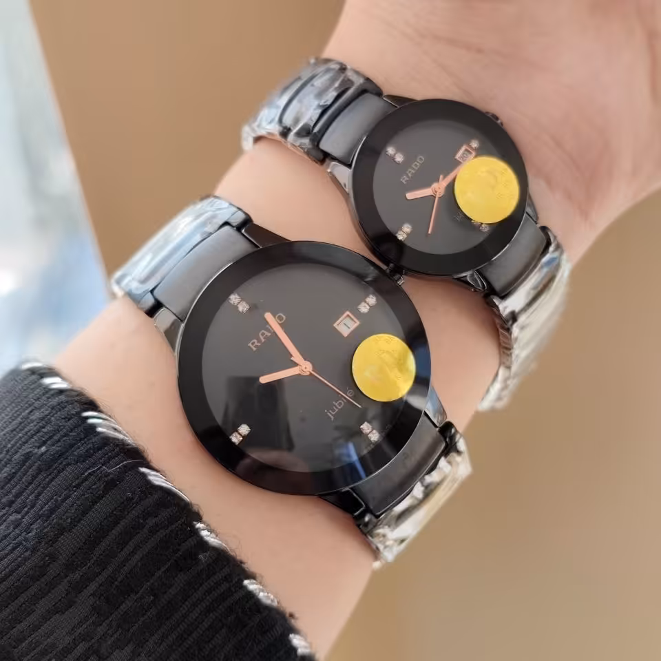 ست ساعت زنانه و مردانه برند معروف رادو 
