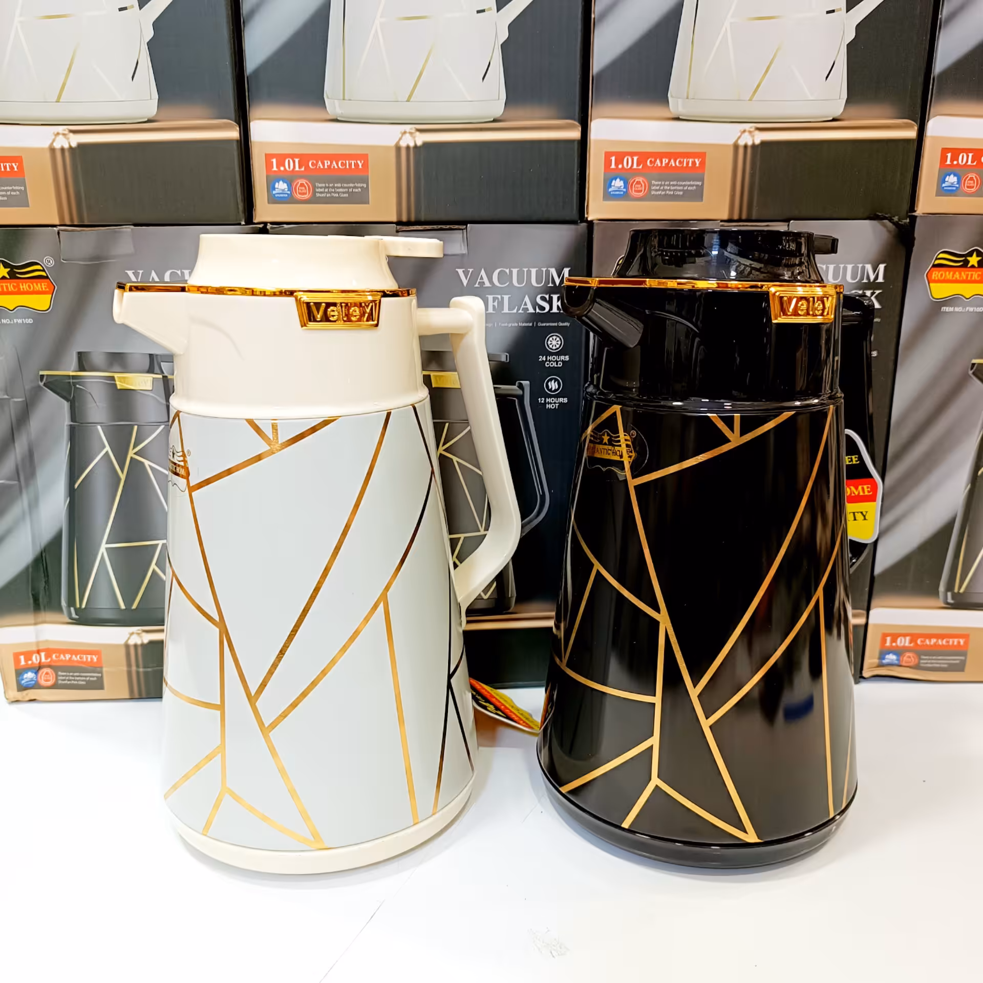 فلاسک 1 لیتری برند رمانتیک هوم 