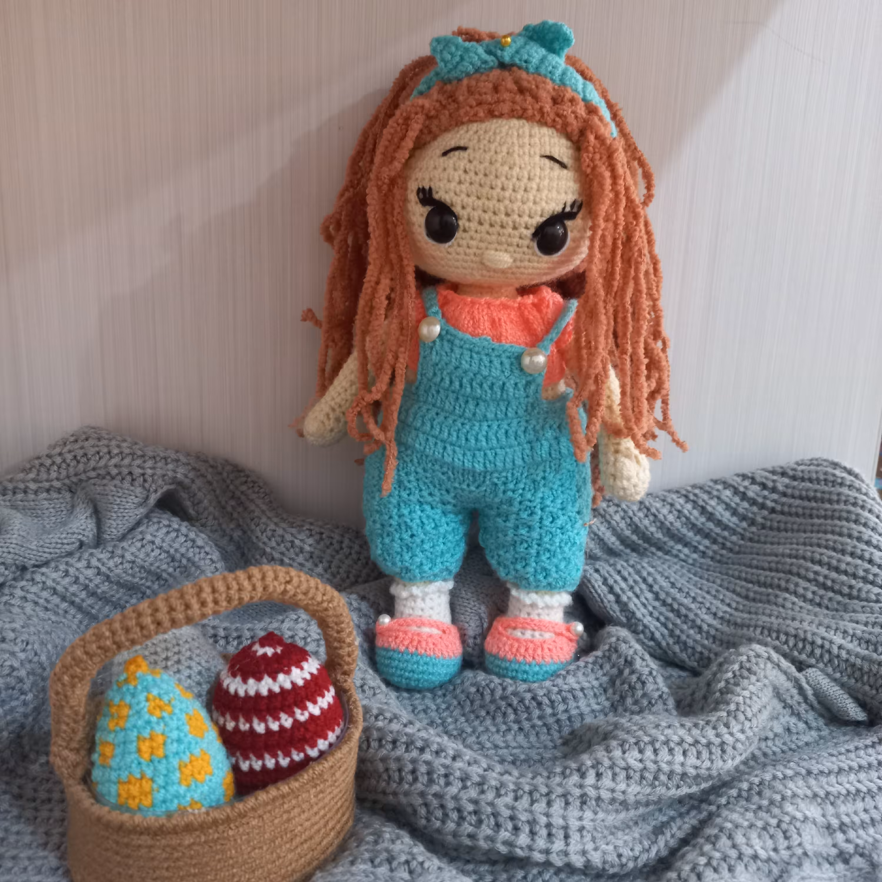 عروسک دست بافت، سارا