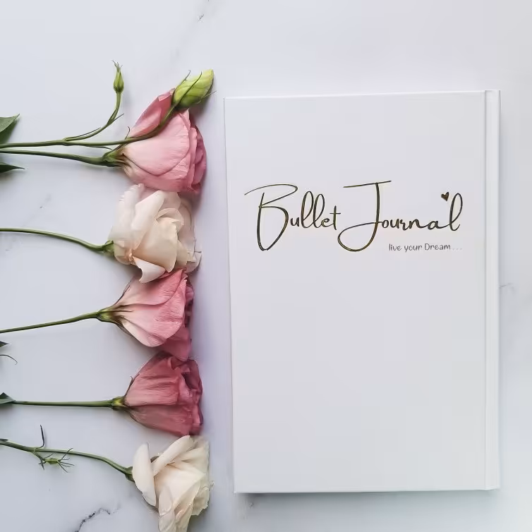 دفتر برگ مدل بولت ژورنال نقطه ای طرح کیوت پالت سایز A5