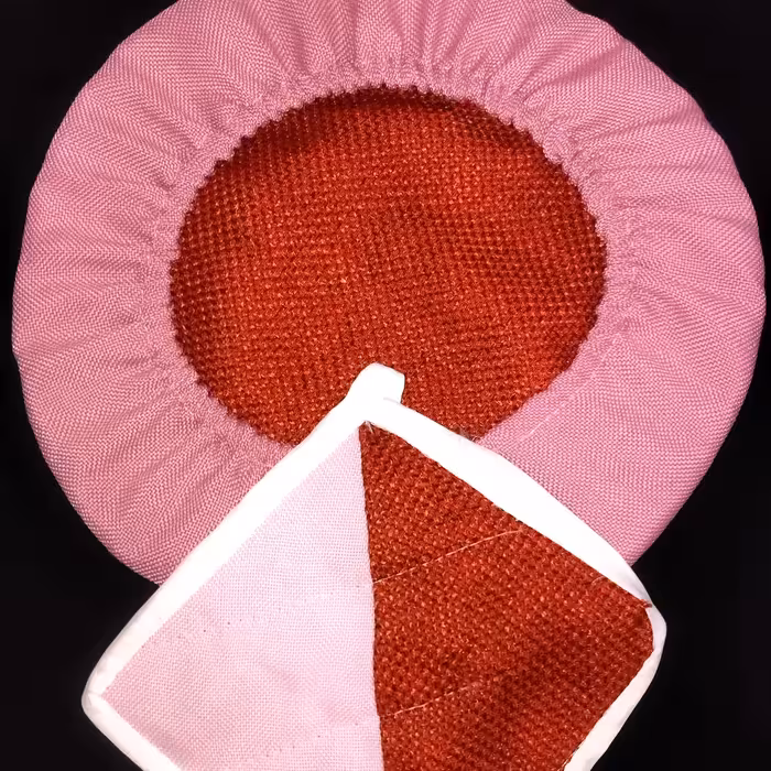 دم کن متوسط همراه یک جفت دستگیره با جنس عالی