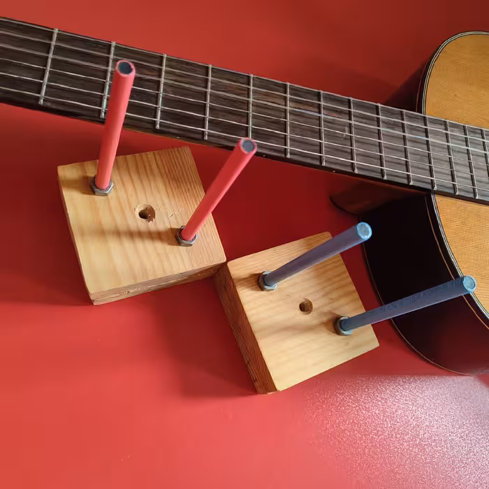 پایه دیواری گیتار   چوب روسی مدل شبنم