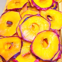 چیپس میوه خانگی ویتامینا آلوشابلون 
بدون مواد نگهدارنده در بسته بندی 100 گرمی