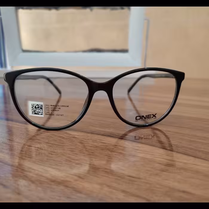 عینک طبی کائوچویی برند onex ترکیه