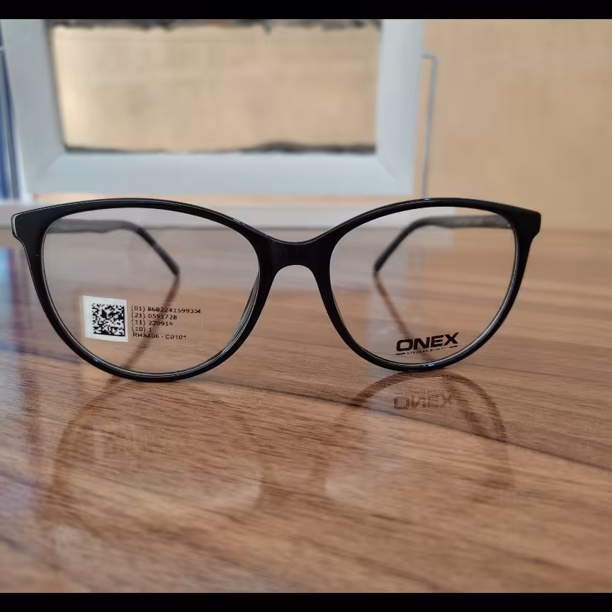 عینک طبی کائوچویی برند onex ترکیه