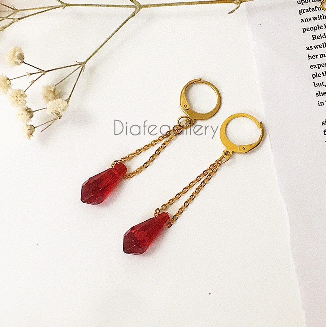 گوشواره  دانه انار  قرمز  قفل استیل رنگ ثابت حلقه ای ویژه یلدا زنانه ودخترانه