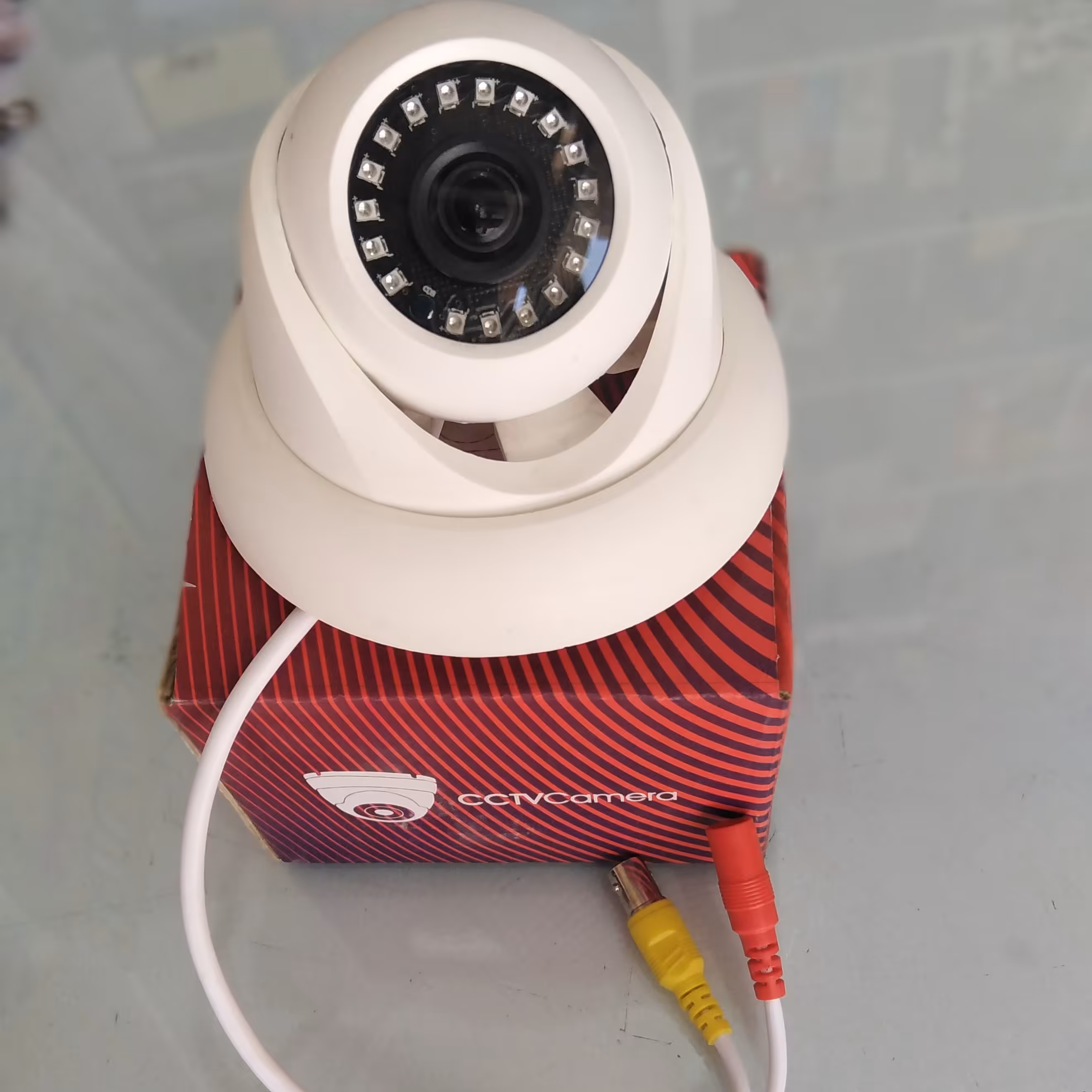 دوربین مداربسته دید درشب HD  2مگ لنز 3.6 