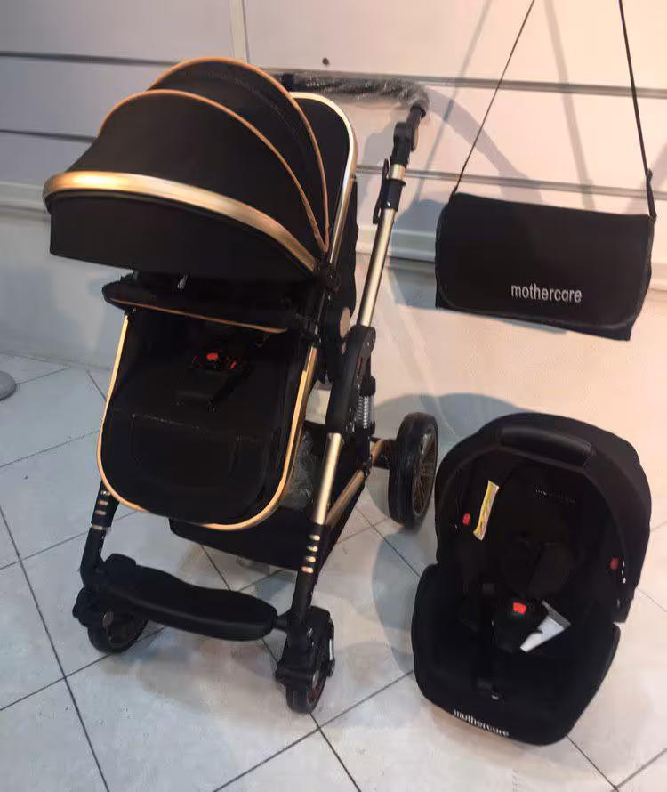 کالسکه و کریر مادرکر