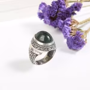 انگشتر نقره مردانه با نگین عقیق سبز