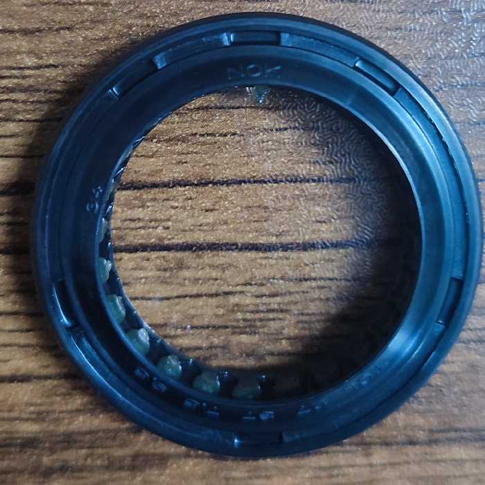 کاسه نمد کمک جلو شماره 7.5-37-27 مارک کورتکوناک