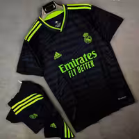 کیت دوم فوتبال رئال مادرید تایلندی 