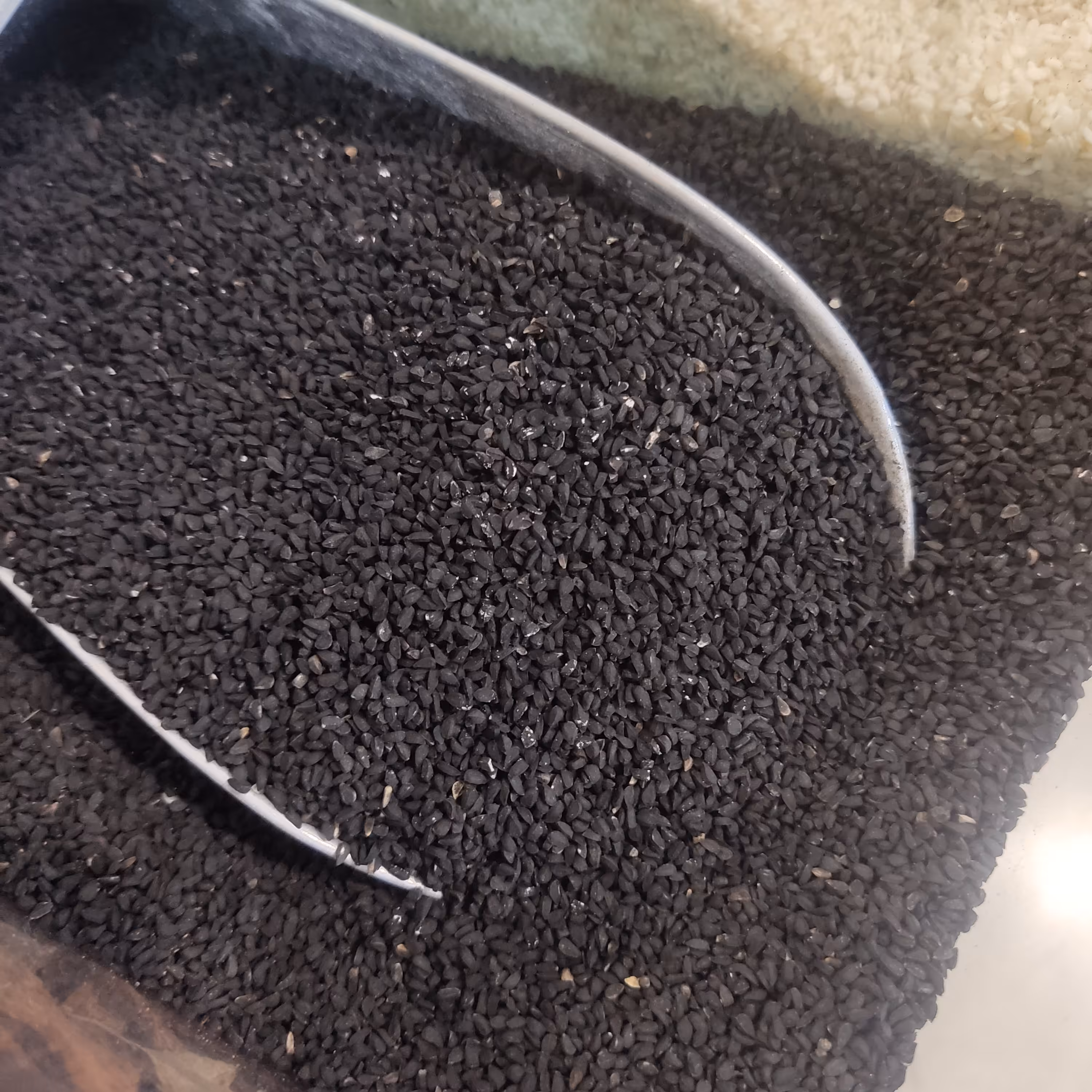 سیاهدانه (100 گرم)