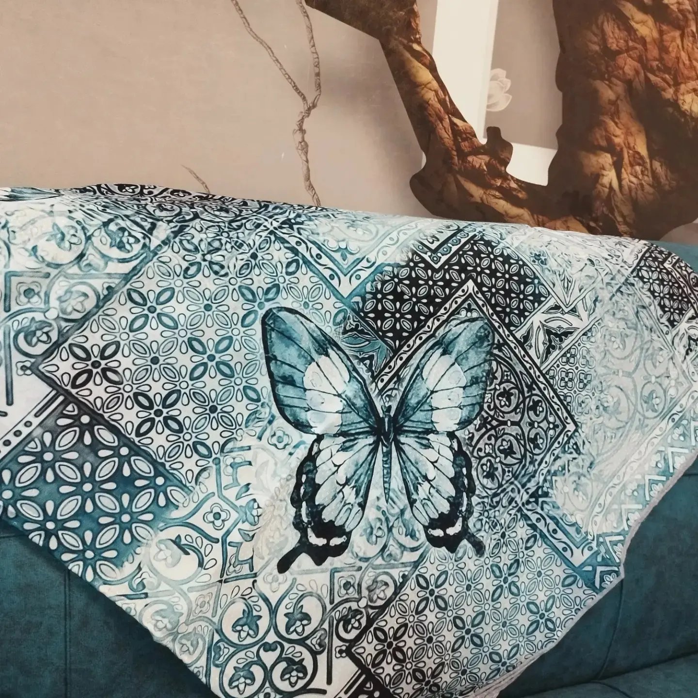 روسری نخی طرح پروانه فیروزه ای
