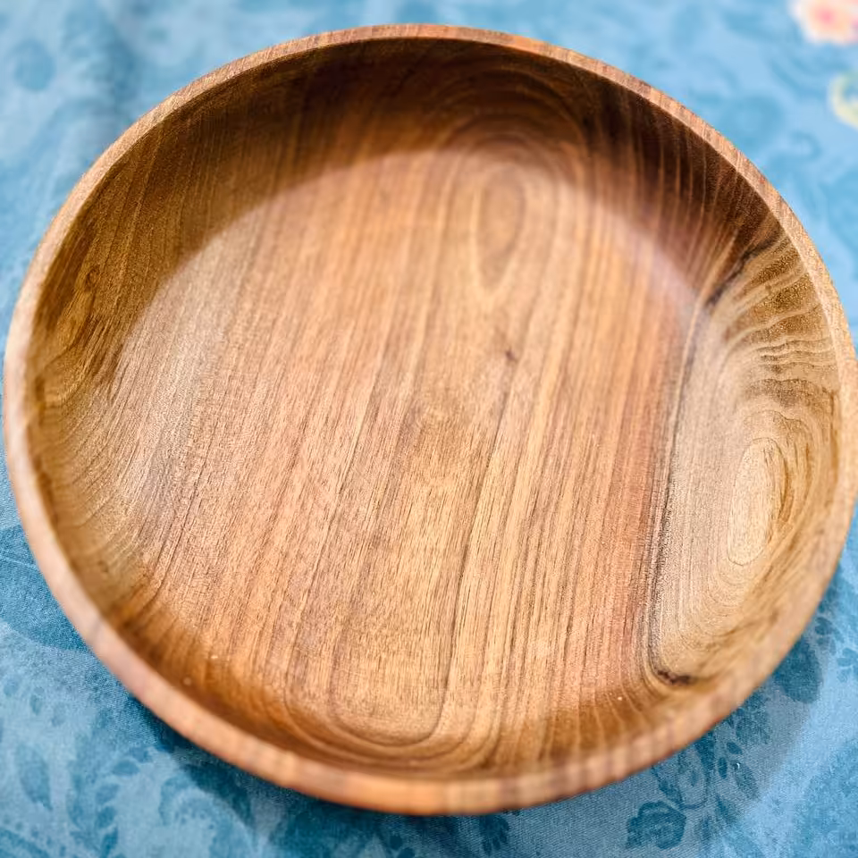 کاسه چوبی بزرگ
