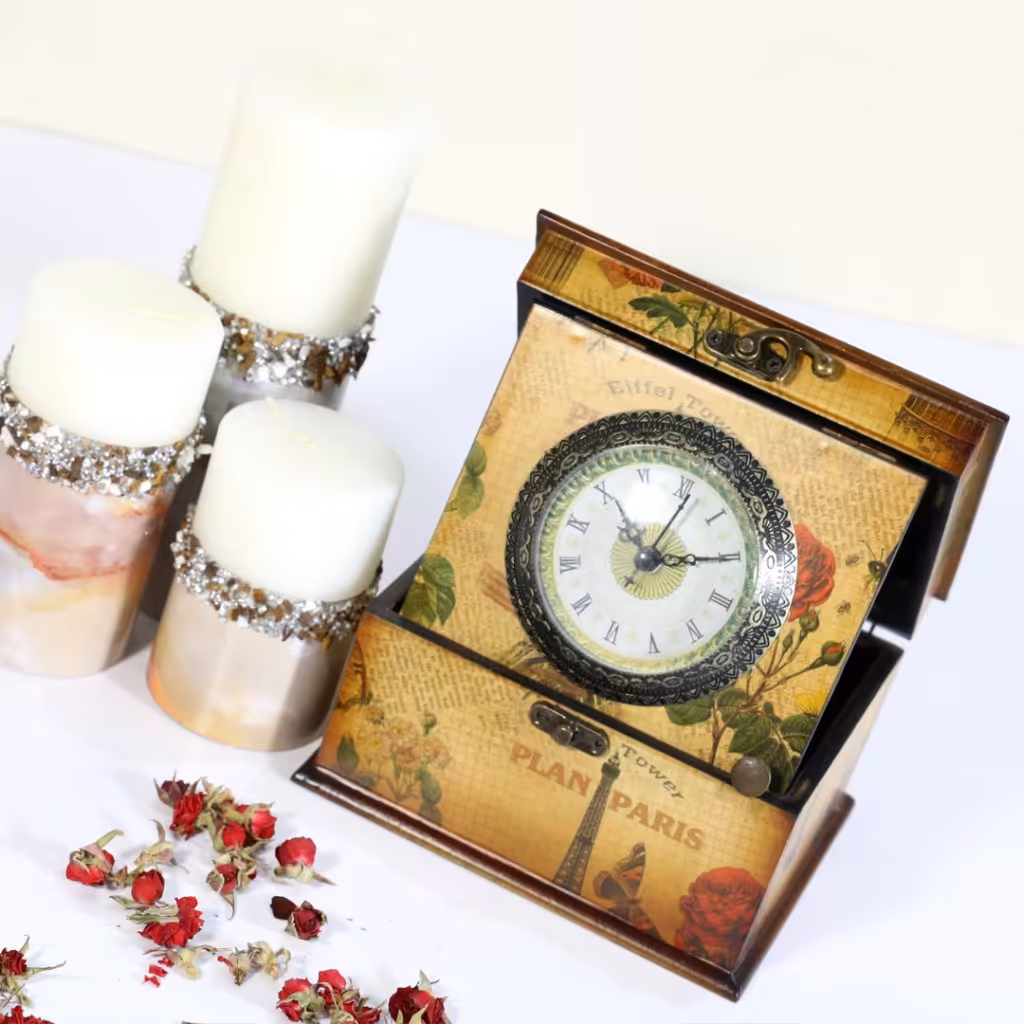 ساعت رومیزی طرح دار