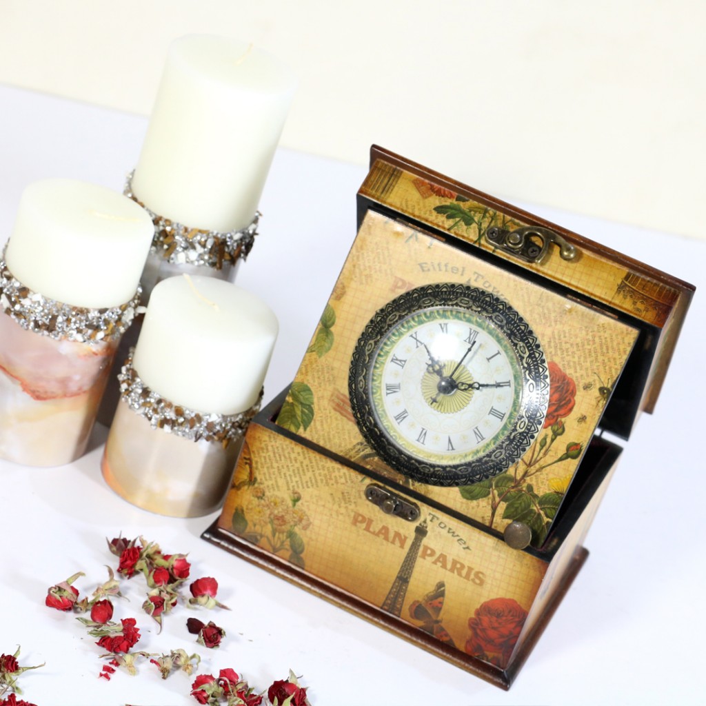 ساعت رومیزی طرح دار