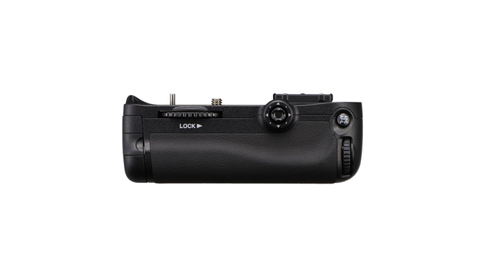 باتری گریپ Nikon MB-D11 Multi Power Grip برای نیکون D7000