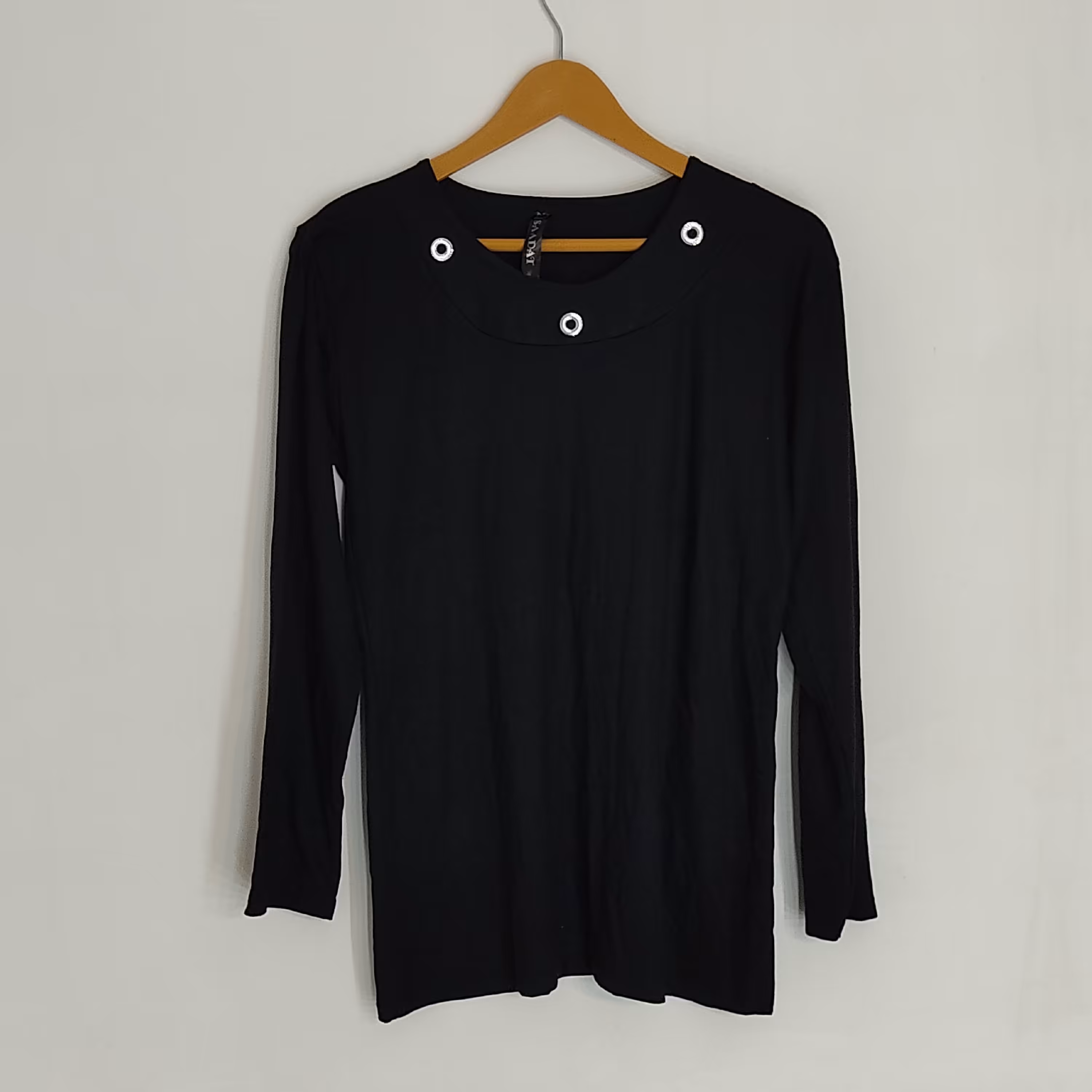 تیشرت آستین بلند