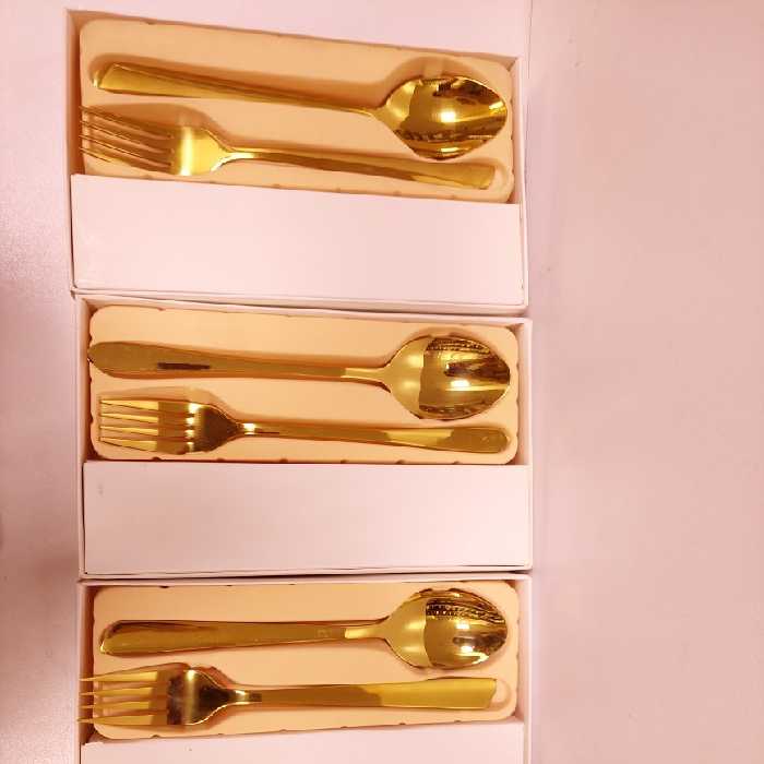 قاشق وچنگال یونیک حک شوده آهنربانگیر ضخیم باکیفیت وادراتی 