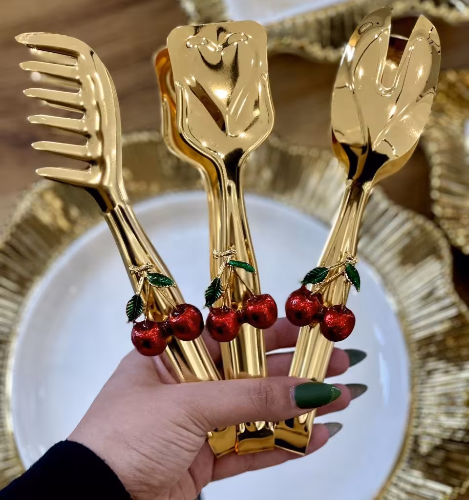 ست سرو سالاد و مرغ سه تایی