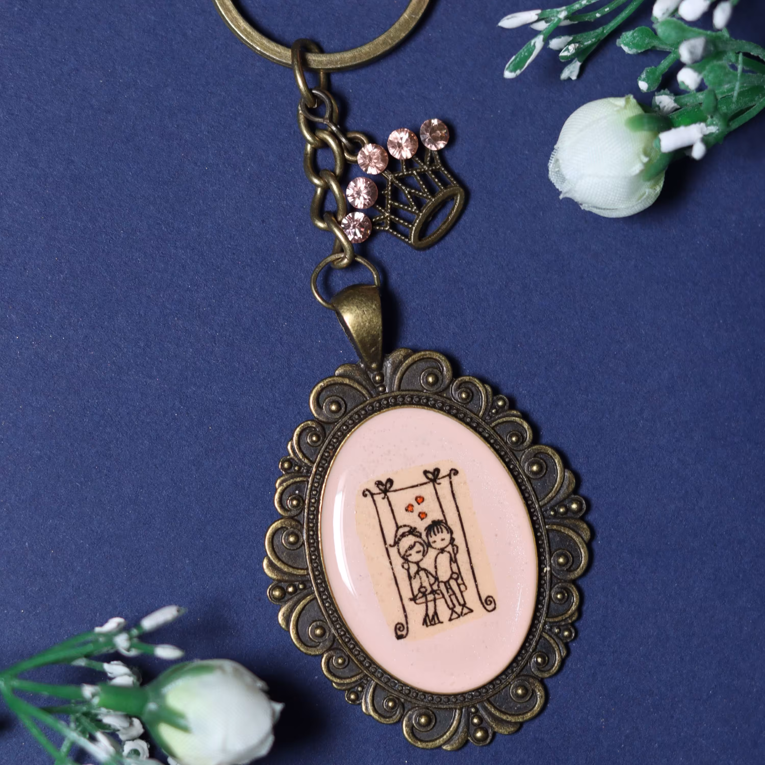 جاکلیدی عاشقانه قاب برنز طرح رندوم