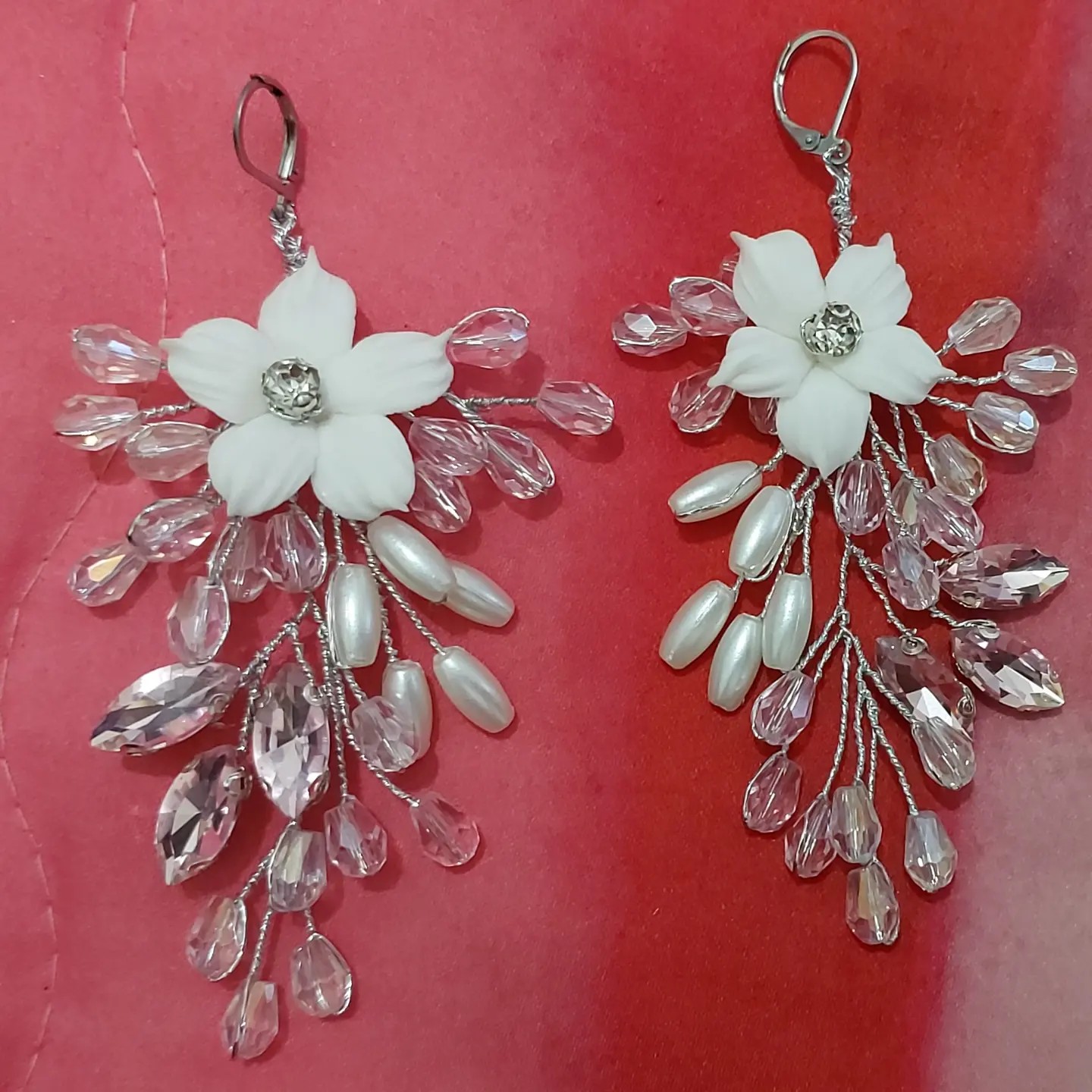 گوشواره ی طرح شکوه