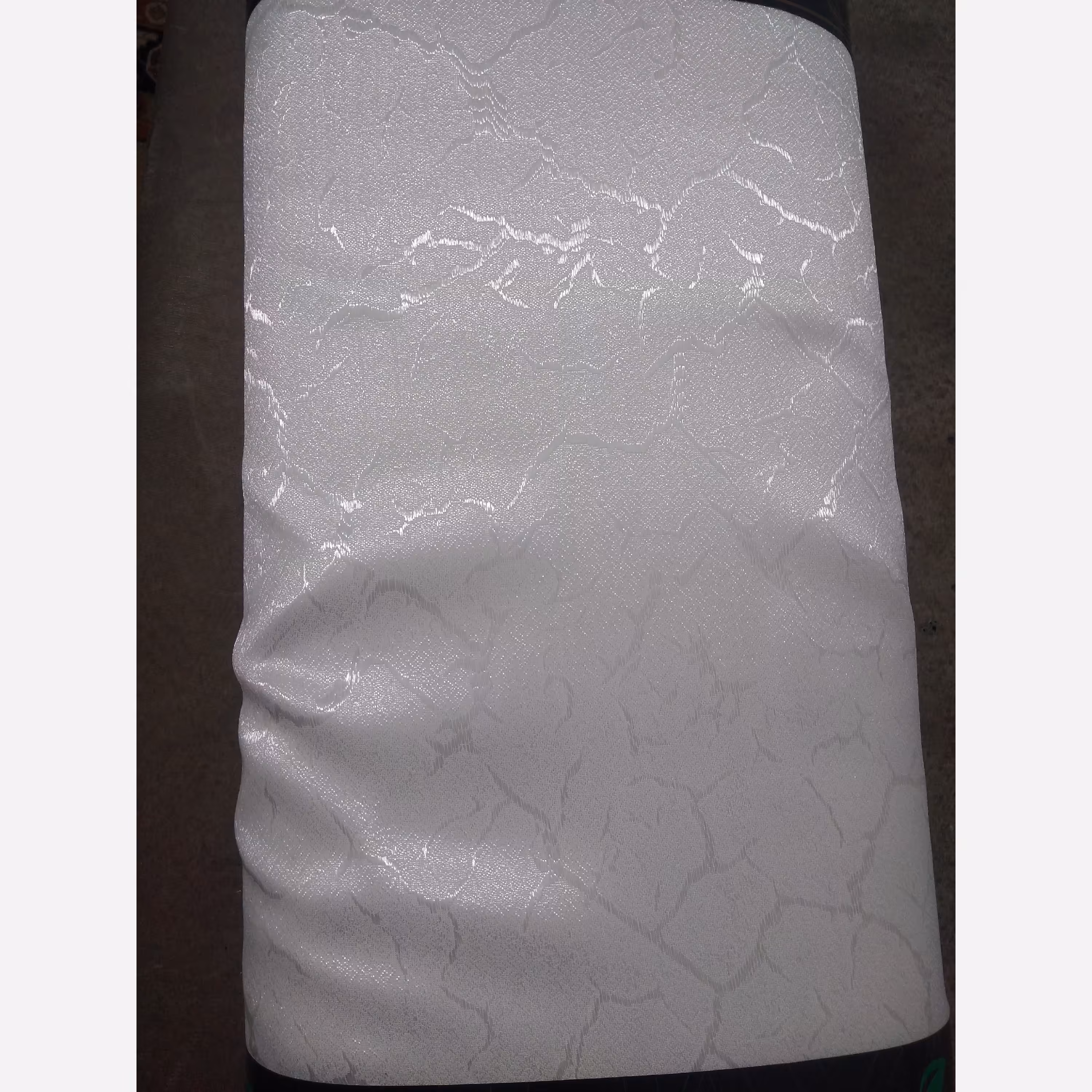 پرده کرپ محو طرح بسیار زیبا و مد بروز  با بهترین کیفیت و براقیت چشمگیر 