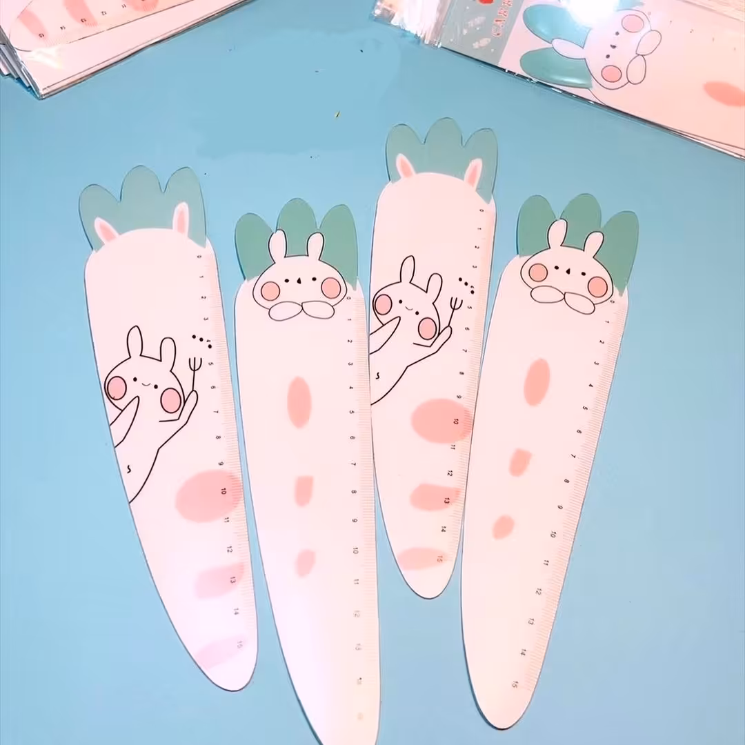 خط کش پلاستیکی منعطف نشکن طرح خرگوش پشت مگنتی رنگ سفید