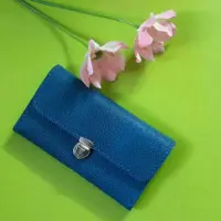 کیف پول سه لت زنانه چرم طبیعی و دست دوز تیاراچرم مشهد طرح قفل دار