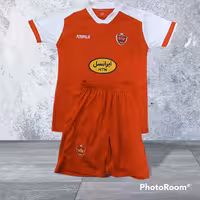 لباس و شورت ورزشی تیم فوتبال پرسپولیس 