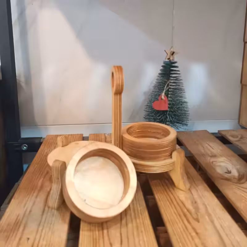 اردوخوری 2خانه گرد پایه دار