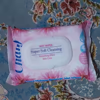 دستمال مرطوب آرایش پاک کن  رطوبت رسان