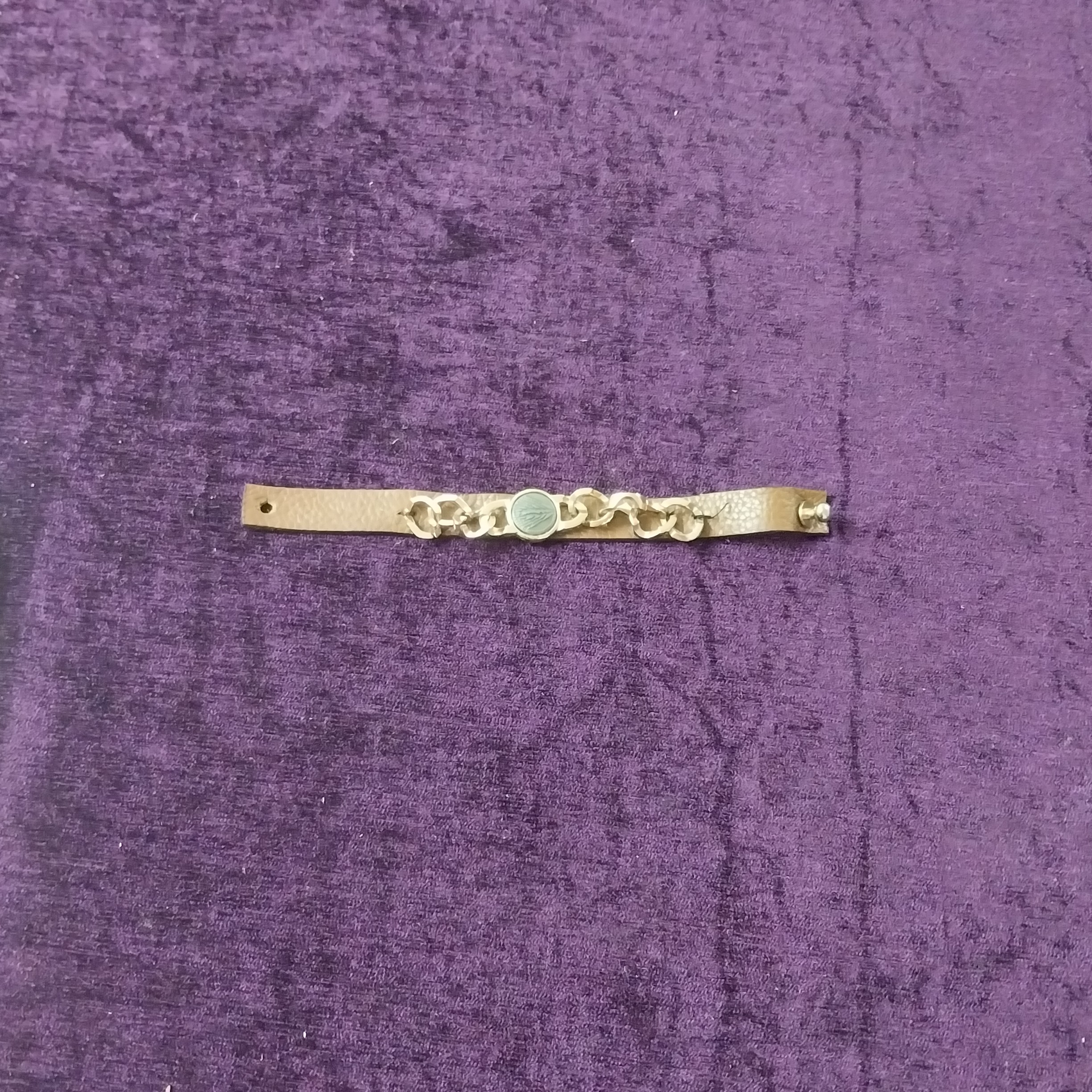 دستبند چرمی