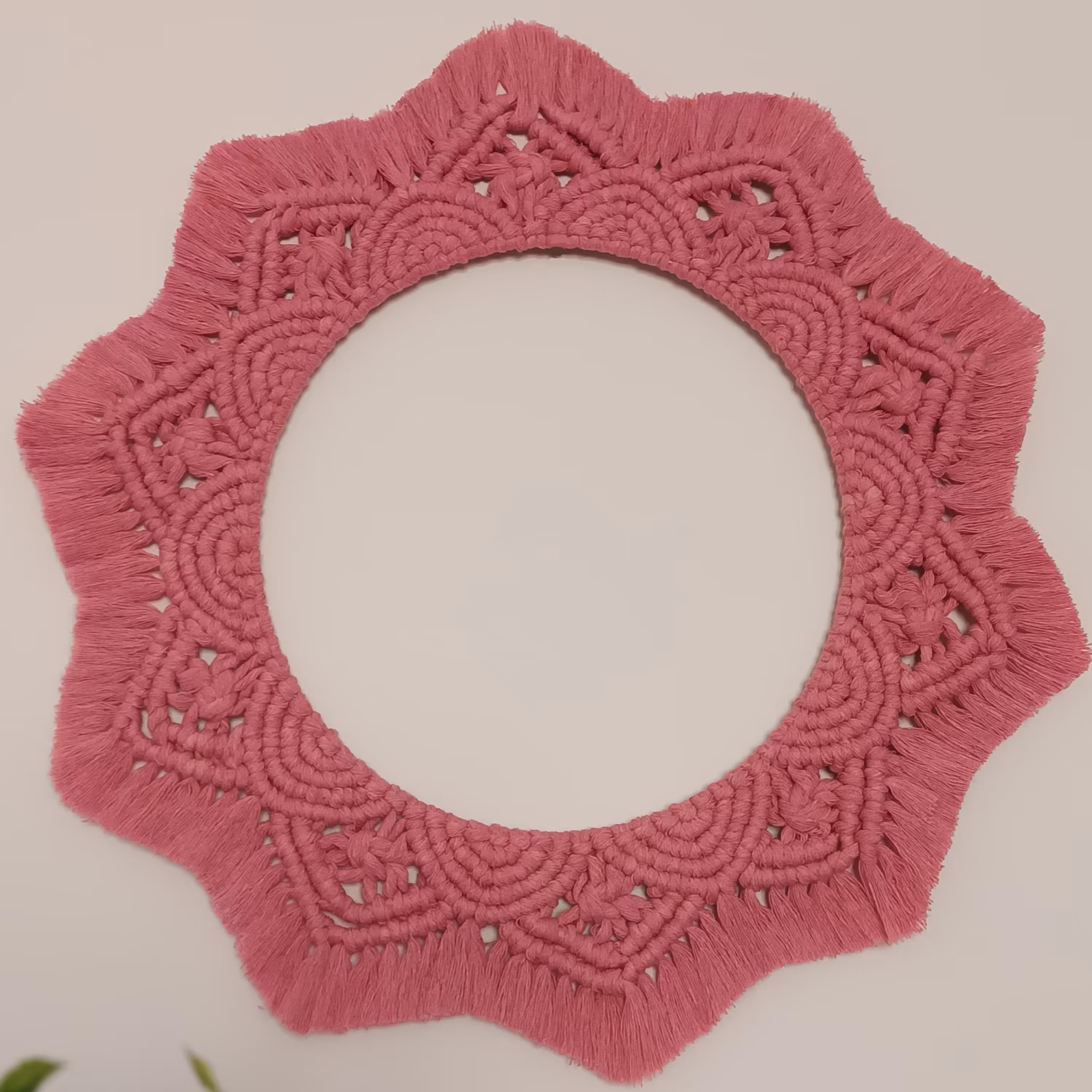 آینه مکرومه 