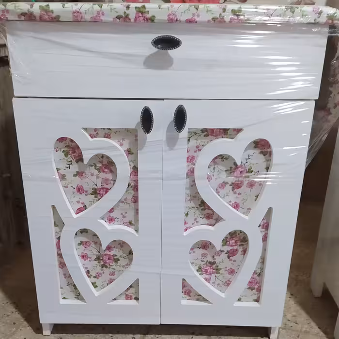 میز اتو و جای چرخ خیاطی ساده