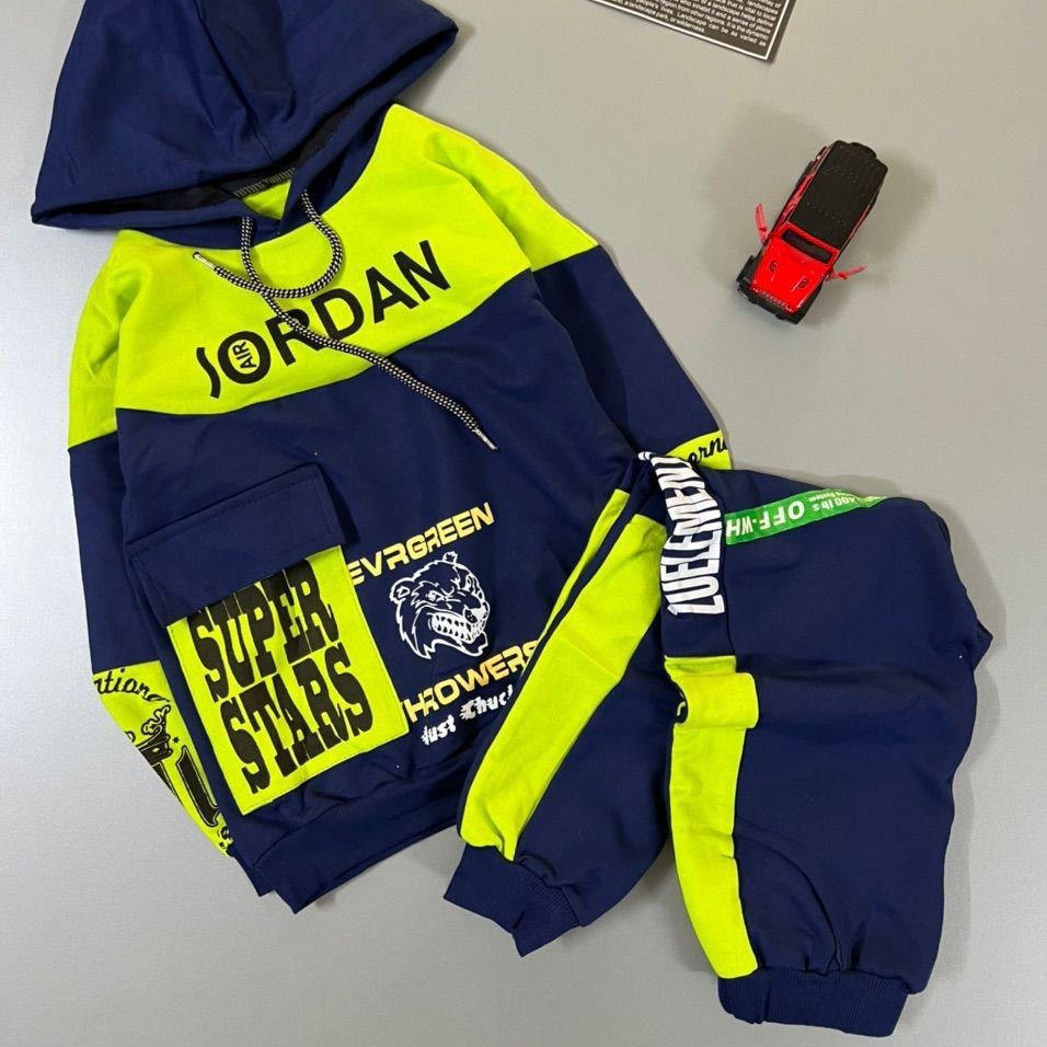 هودی شلوار اسپرت ، در دو رنگ جذاب و شیک، مناسب 7 تا 12 سال، جنس دورس لاکرادار