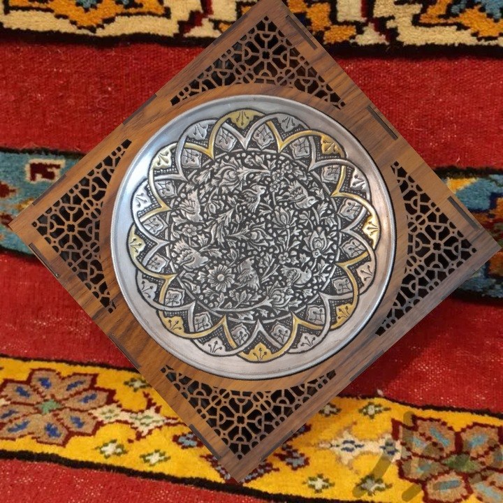 بشقاب قلمزنی