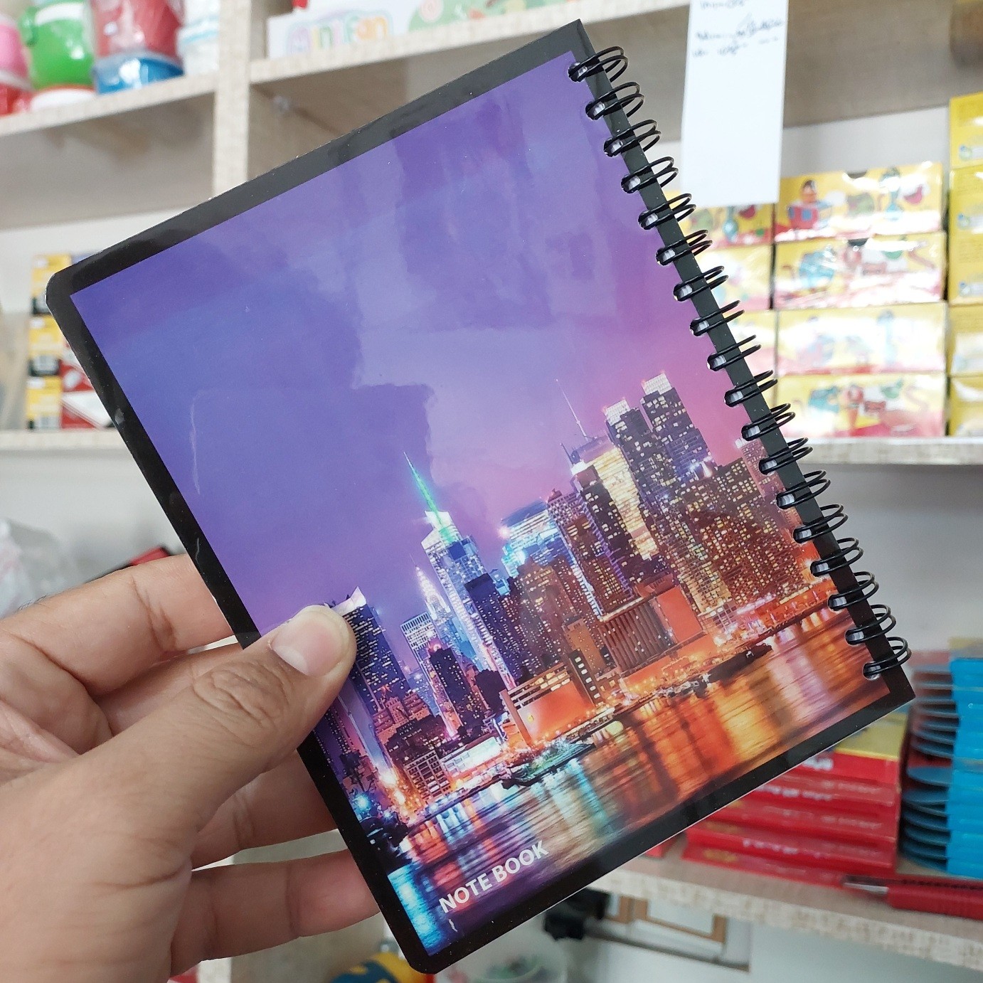 یادداشت سیمی جلد لمینت 80 برگ طرح کلاسیک و زیبا