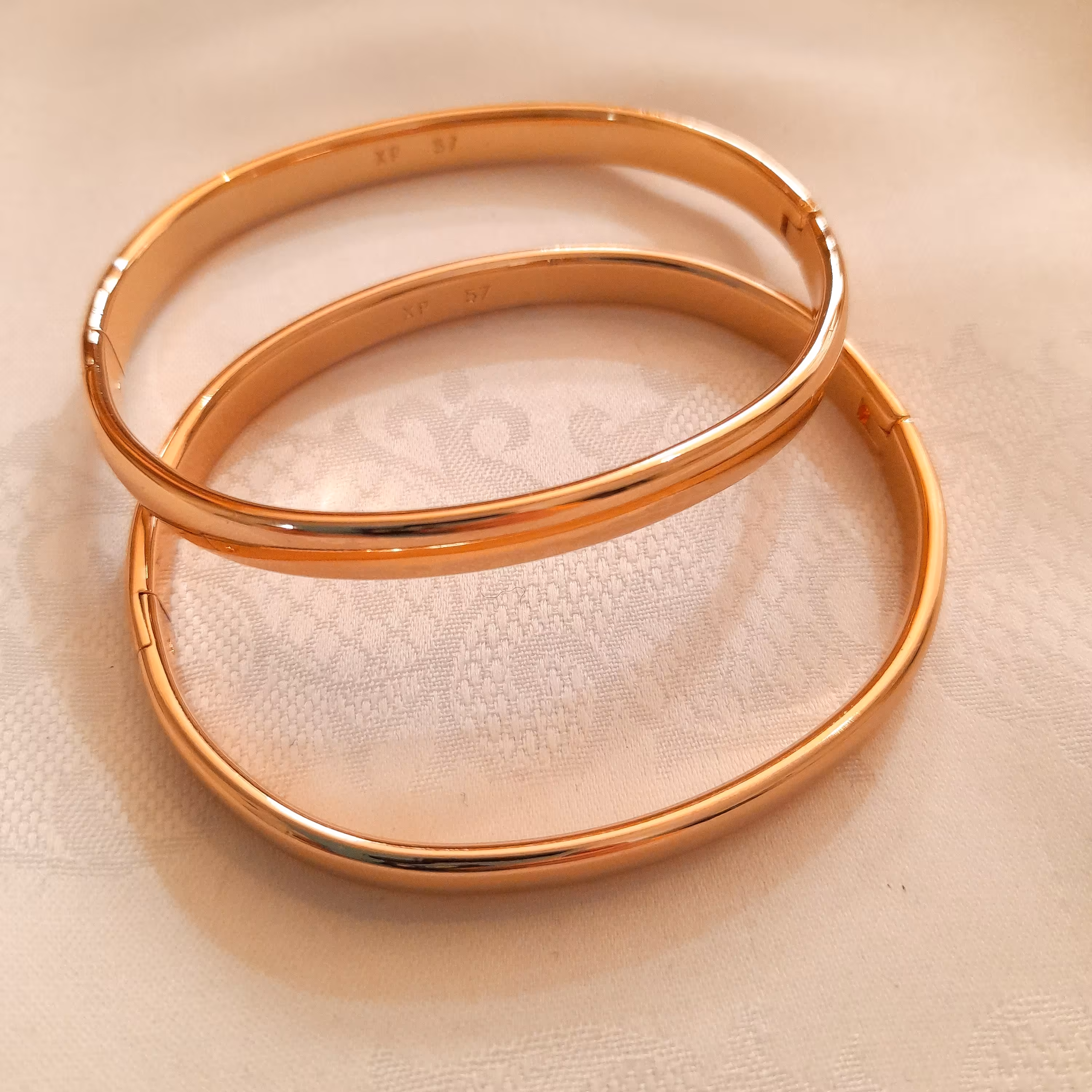 دستبند النگویی ژوپینگ 