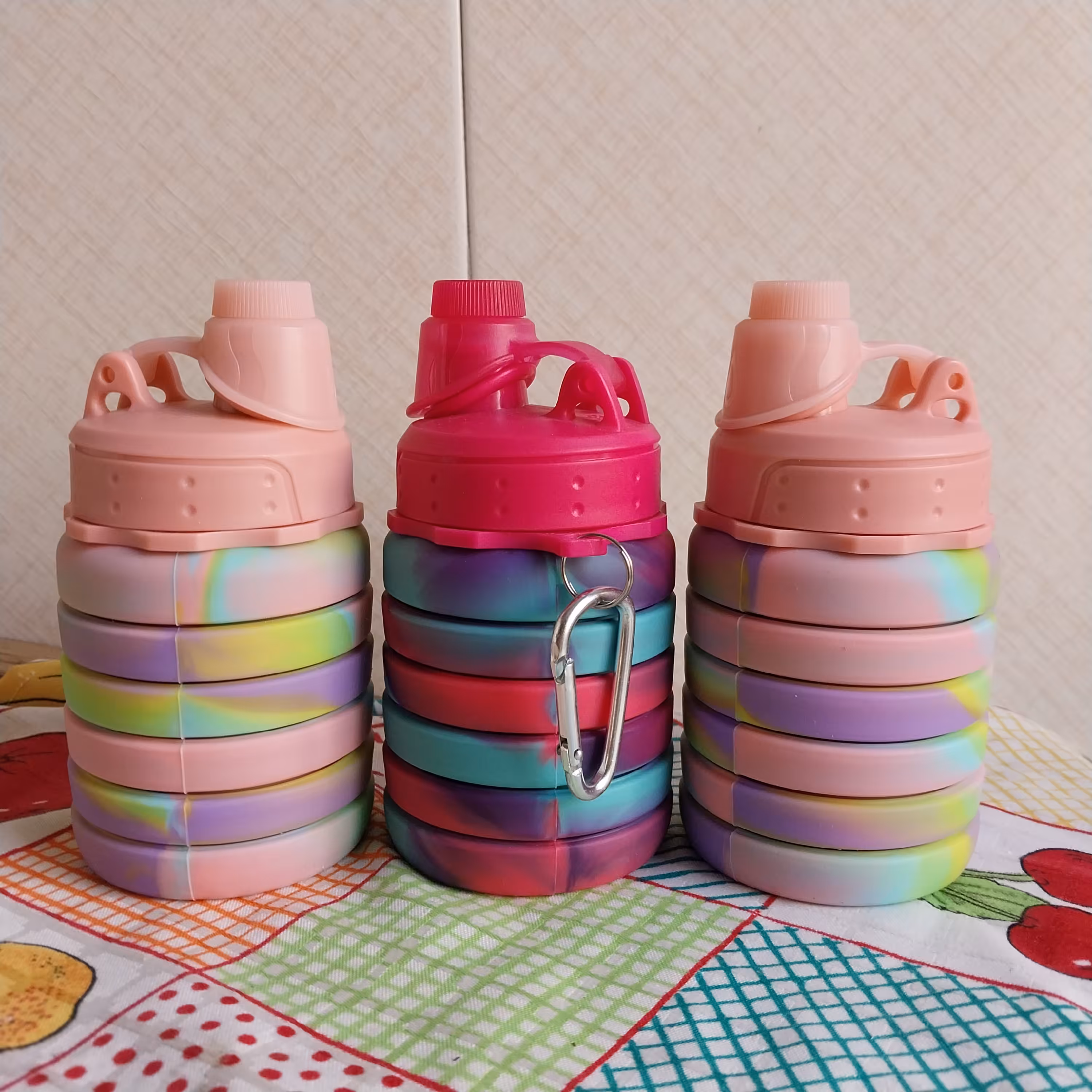 قمقمه سیلیکونی تاشو 500 میلی لیتری درجه یک