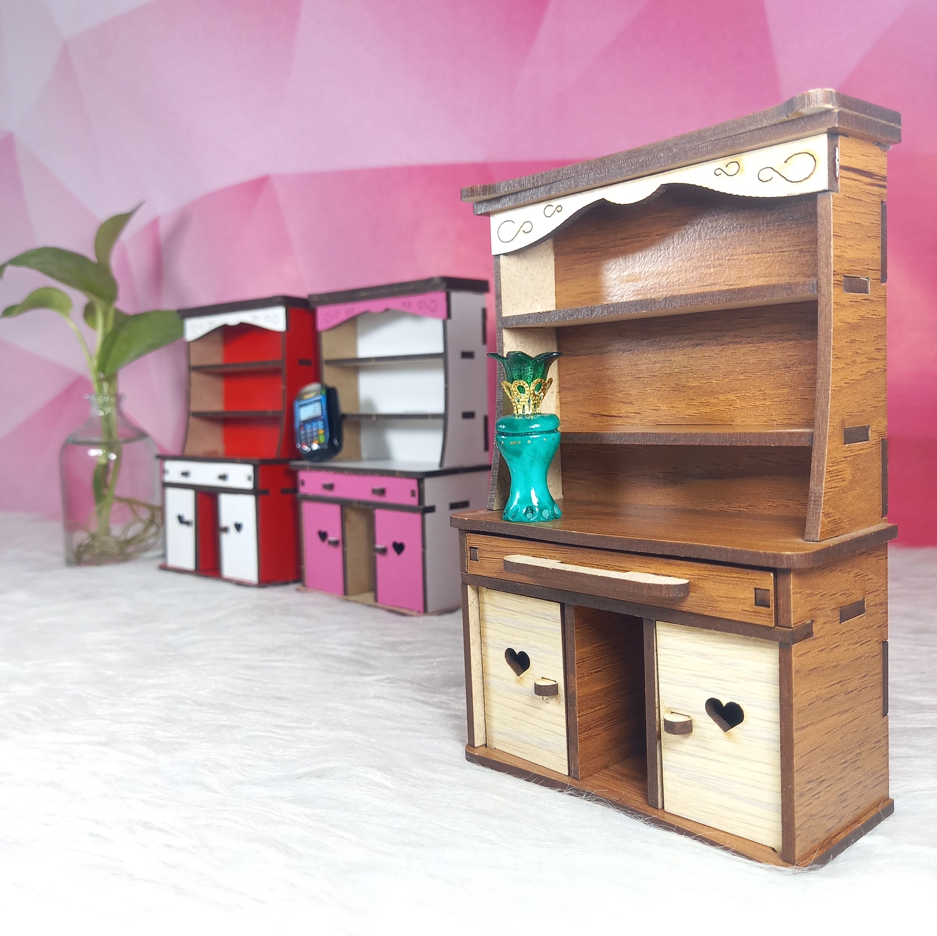 ماکت دکوری کتابخانه-کتابخانه چوبی-ماکت کتابخانه اسباب بازی-ماکت چوبی-کمد چوبی-کمد مینیاتوری-کمد باربی-ماکت گلدونه