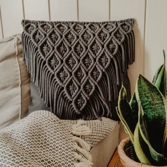 کوسن مکرومه